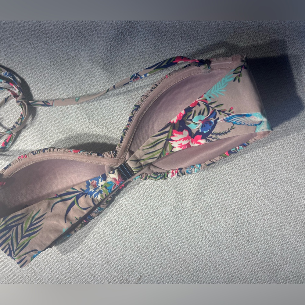 H&M Hummingbird Balconette Convertibile Bikini Top - Picture 2 of 5